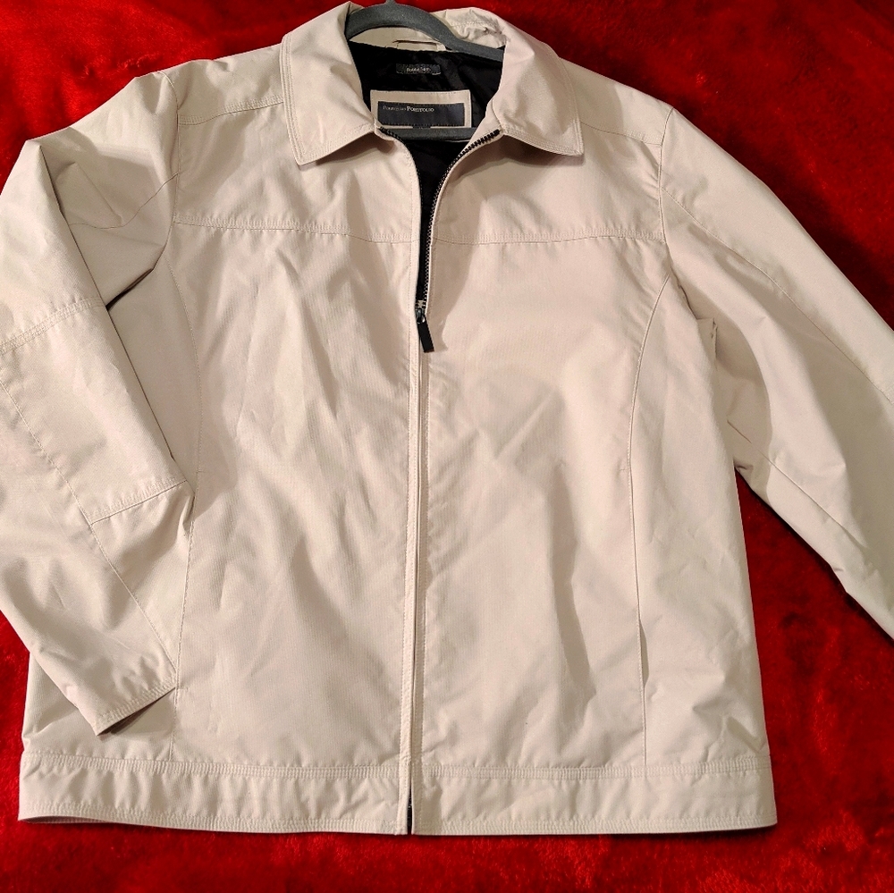 Perry Ellis Portfolio Dobby Tech Jacket